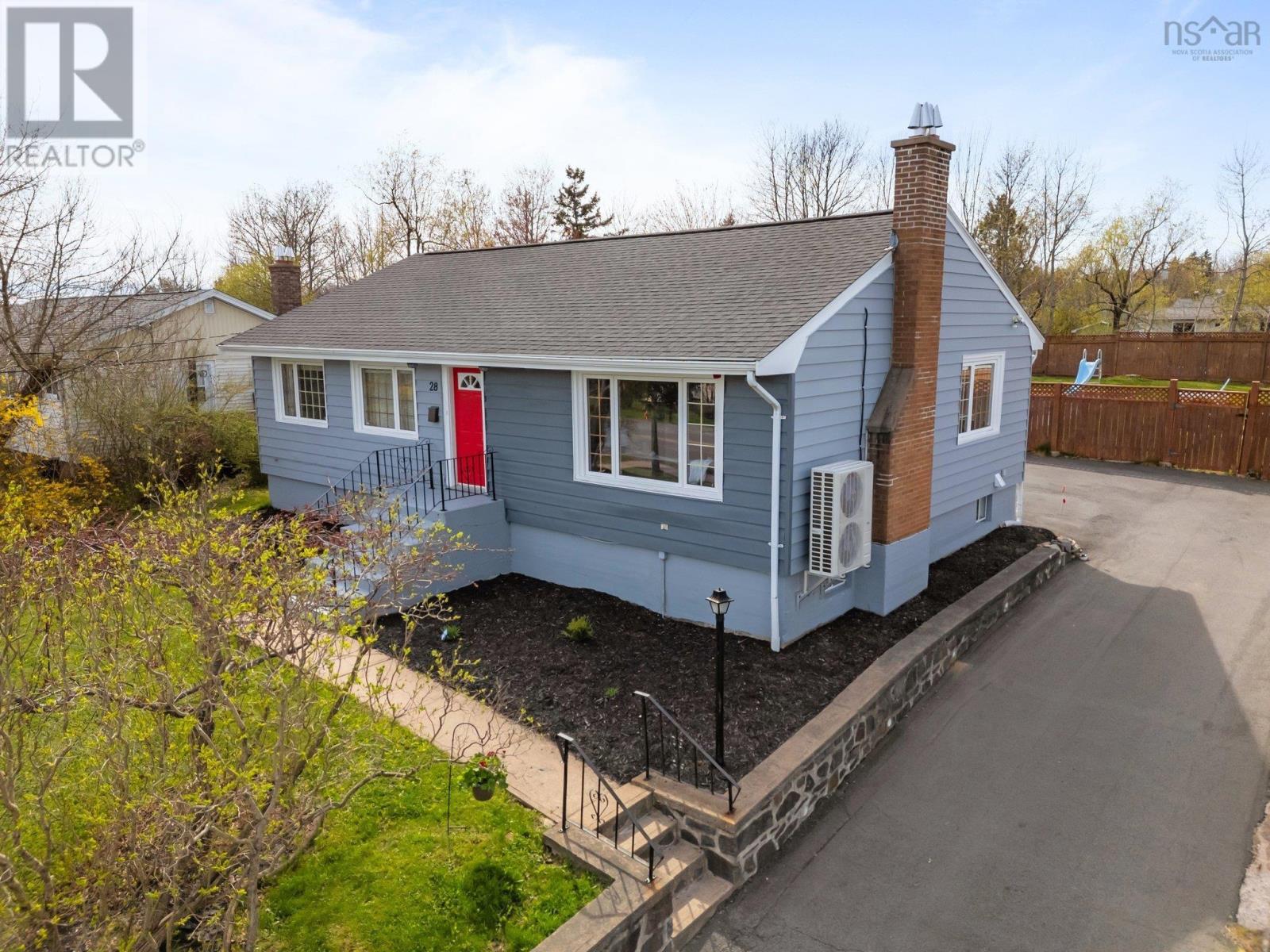 Property at 28 Beaver Bank Road image 1