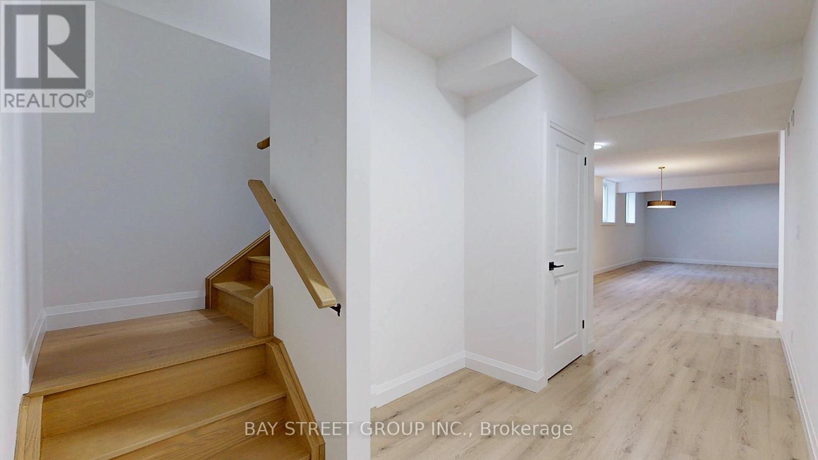 16 Lower - 242 Mount Pleasant Street, Brantford, Ontario  N3T 1V1 - Photo 2 - X12140436