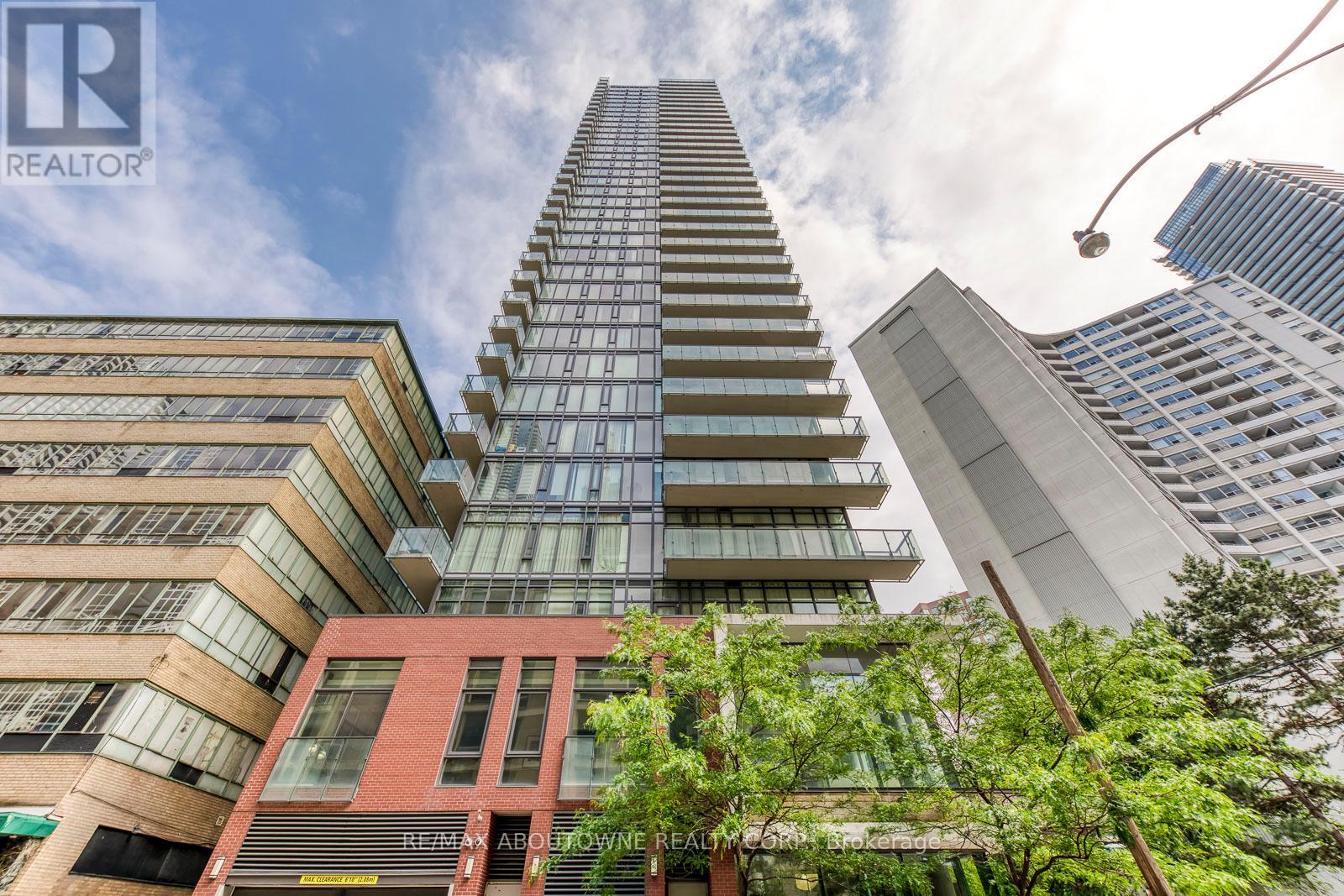 2908 - 75 St Nicholas Street, Toronto, Ontario  M4Y 0A5 - Photo 2 - C12140445