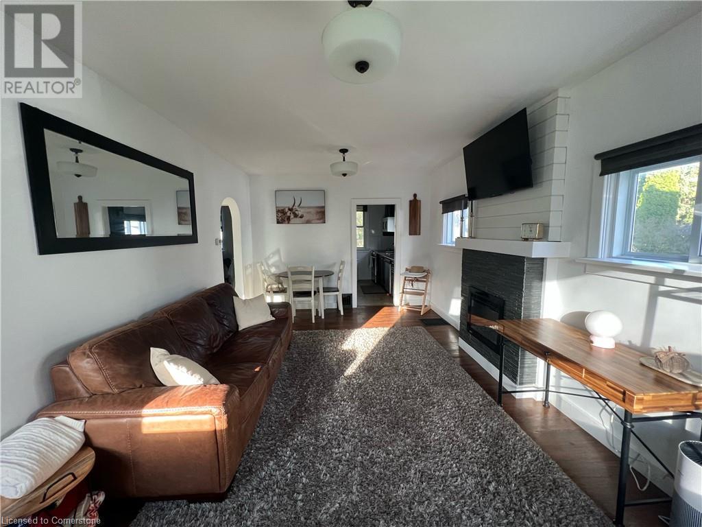 Property at 267 BLEECKER Avenue image 5