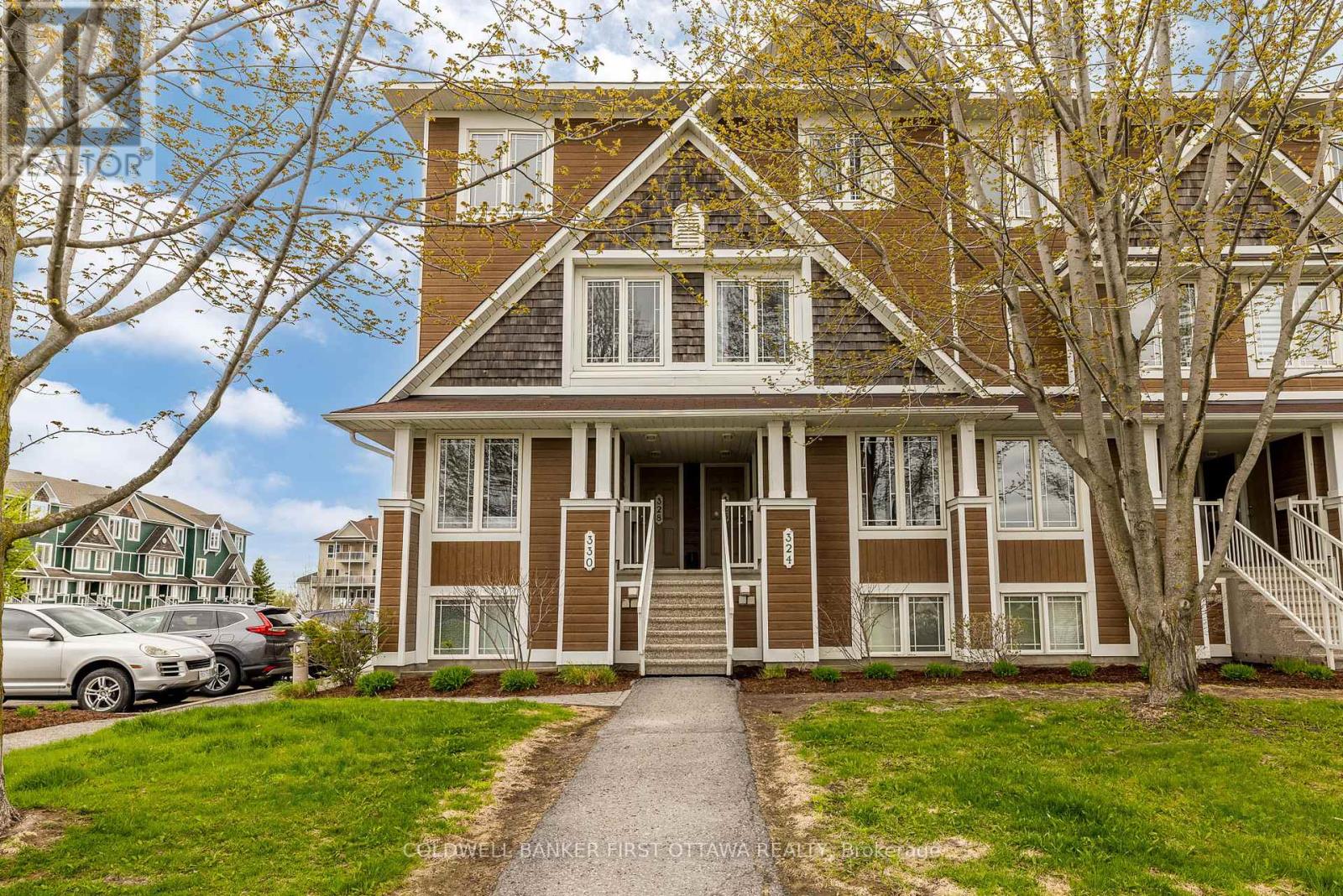 Property at 326 CROWNRIDGE DRIVE image 1