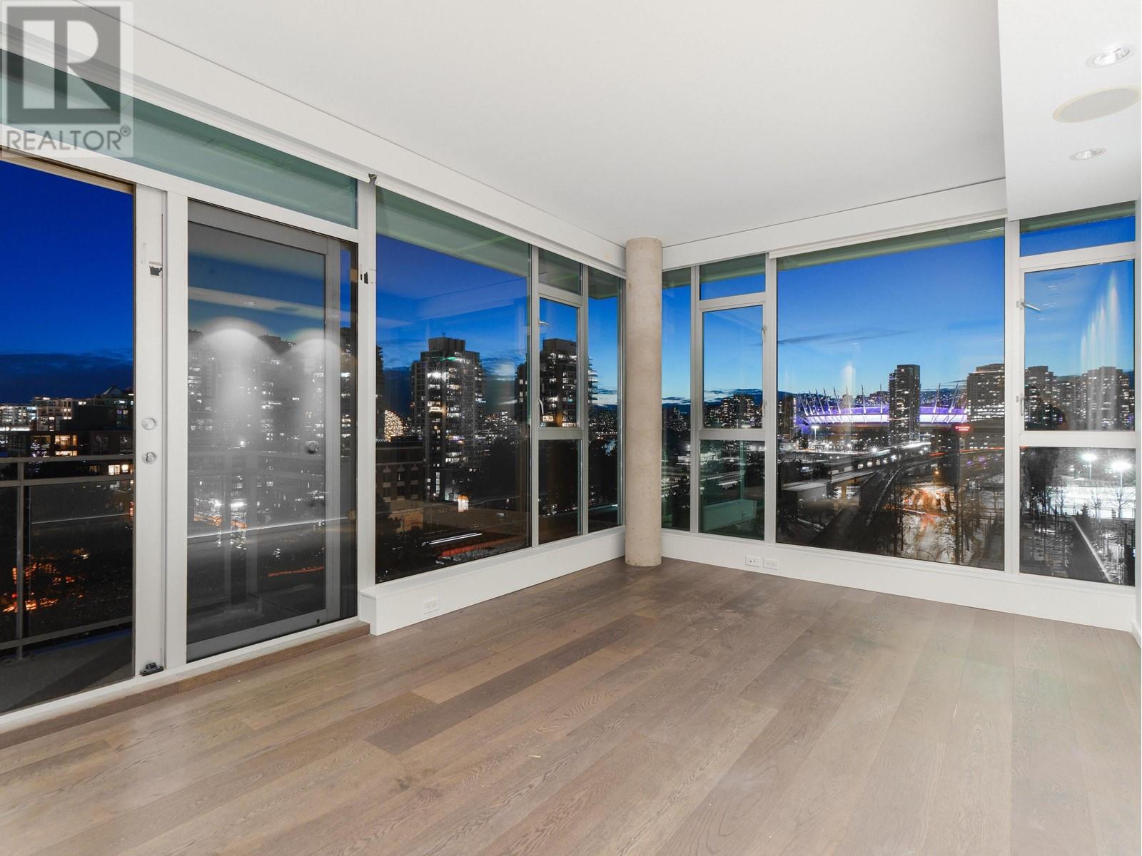 Listing Picture 20 of 32 : 801 221 UNION STREET, Vancouver / 溫哥華 - 魯藝地產 Yvonne Lu Group - MLS Medallion Club Member