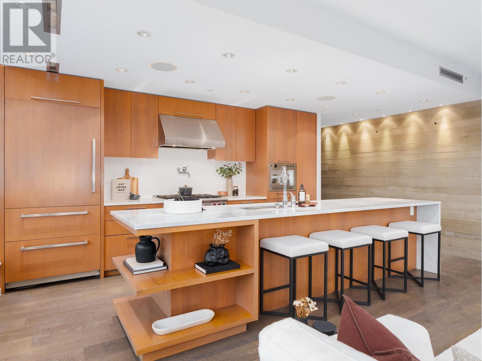 Listing Picture 11 of 32 : 801 221 UNION STREET, Vancouver / 溫哥華 - 魯藝地產 Yvonne Lu Group - MLS Medallion Club Member