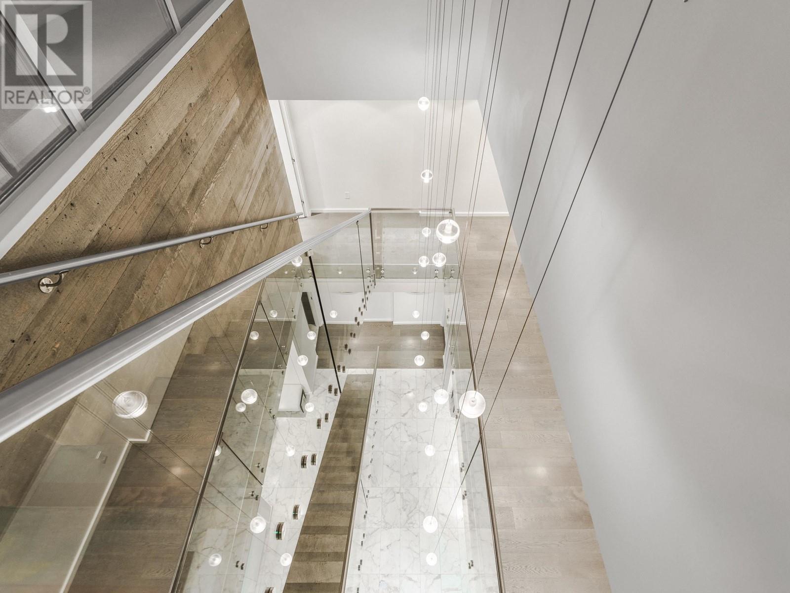 Listing Picture 22 of 32 : 801 221 UNION STREET, Vancouver / 溫哥華 - 魯藝地產 Yvonne Lu Group - MLS Medallion Club Member