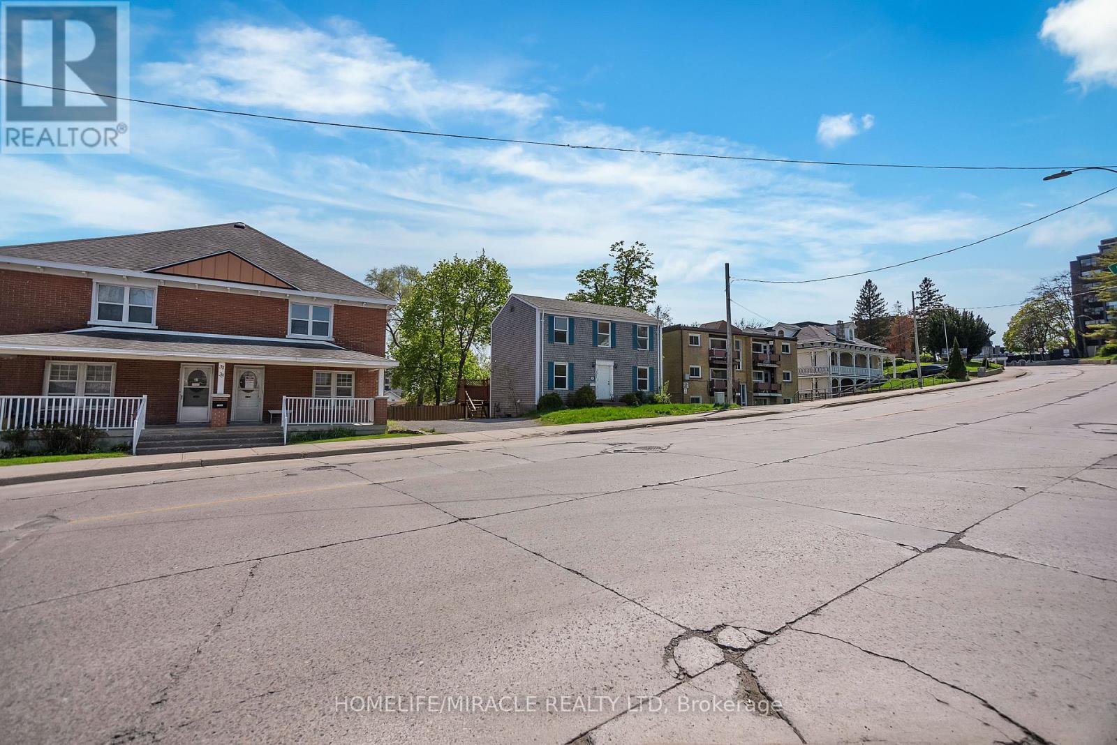 Property at 35 BRIDGE STREET W image 2