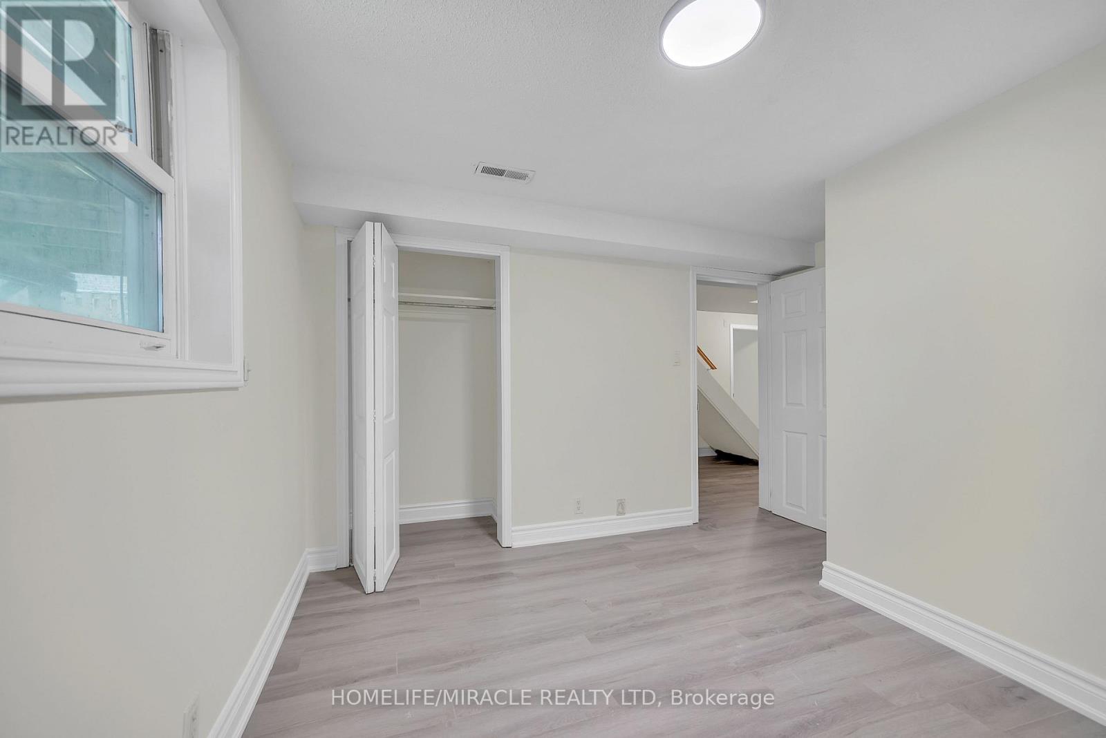 35 Bridge Street W, Belleville, Ontario  K8P 1H9 - Photo 20 - X12139426