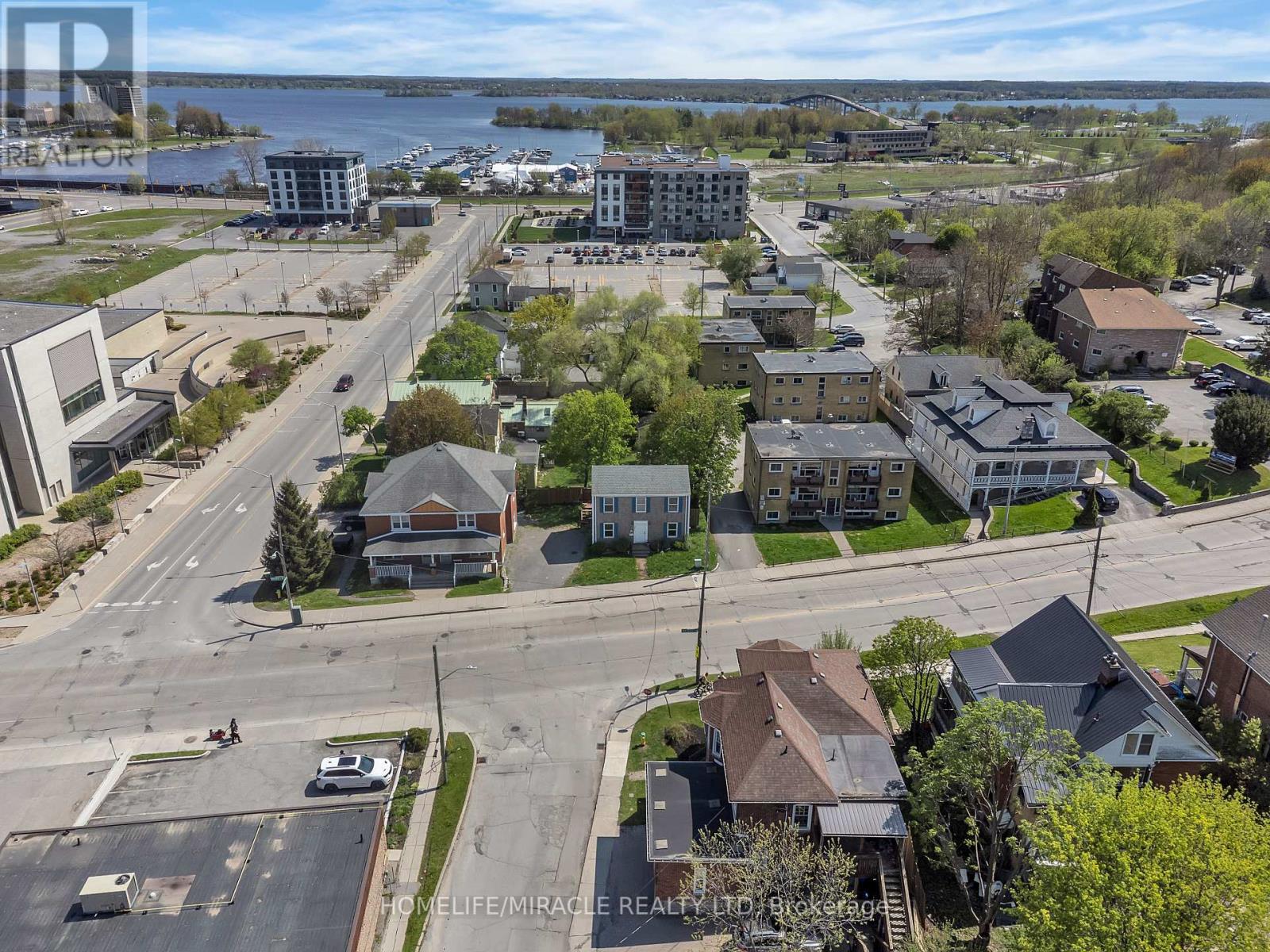 35 Bridge Street W, Belleville, Ontario  K8P 1H9 - Photo 36 - X12139426