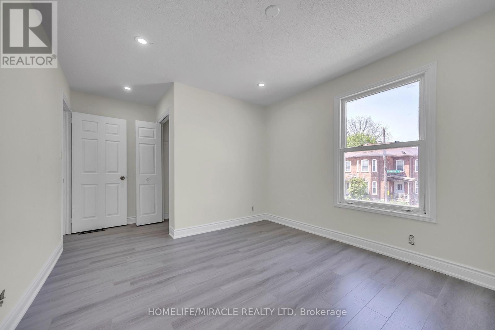 35 Bridge Street W, Belleville, Ontario  K8P 1H9 - Photo 28 - X12139426