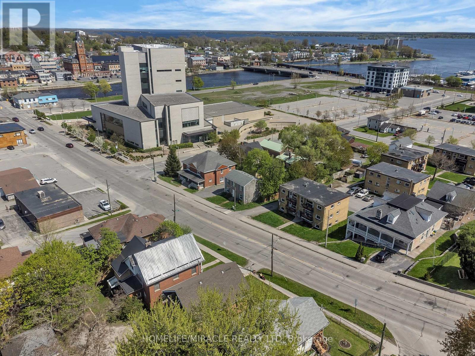 35 Bridge Street W, Belleville, Ontario  K8P 1H9 - Photo 37 - X12139426