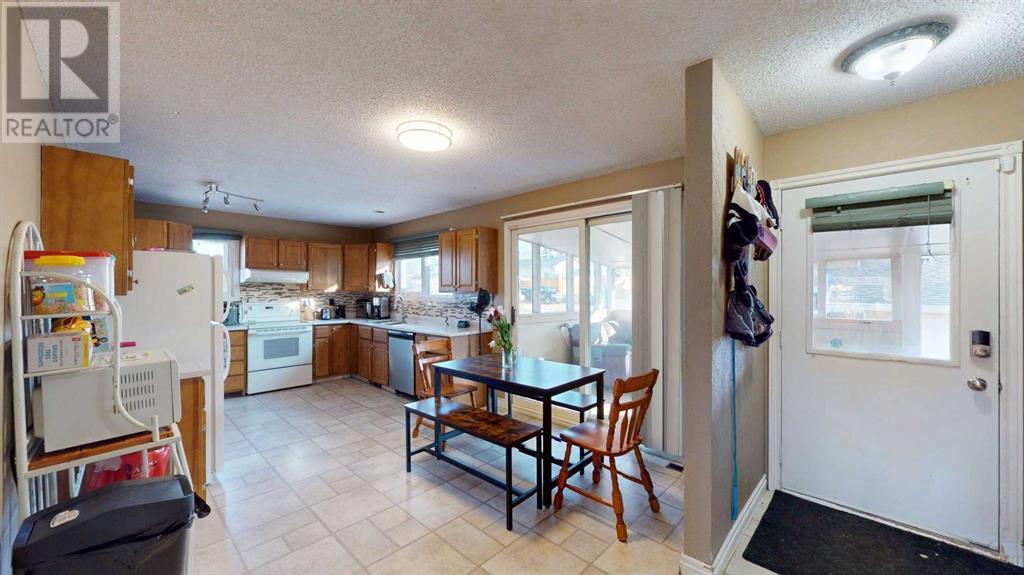 Property at 141 Rosslyn Street image 5
