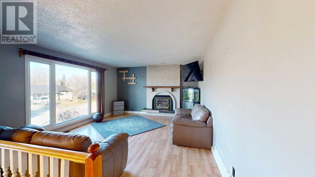 Property at 141 Rosslyn Street image 4