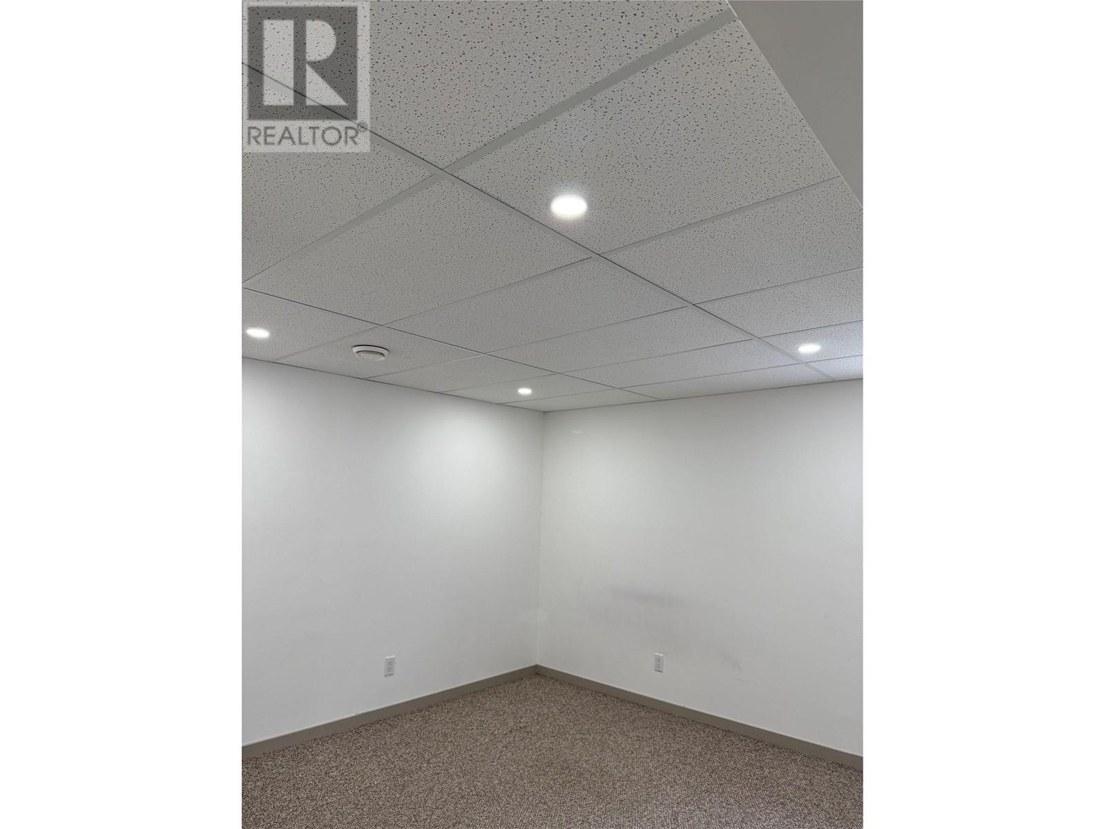 1740 Nevada Street, Rossland, British Columbia  V0G 1Y0 - Photo 24 - 10339934