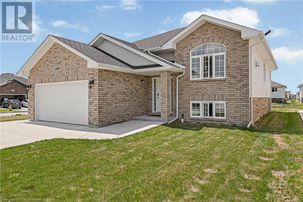 Property at 1102 ASPEN RIDGE Crescent image 1