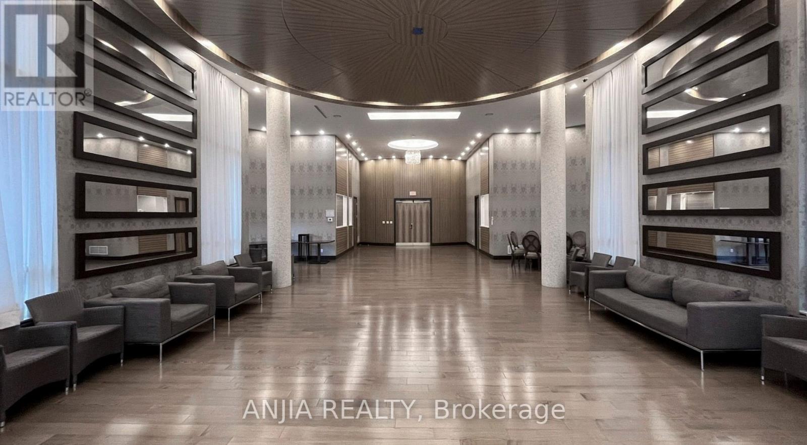 520 - 60 South Town Centre Boulevard, Markham, Ontario  L6G 0C5 - Photo 4 - N12100219