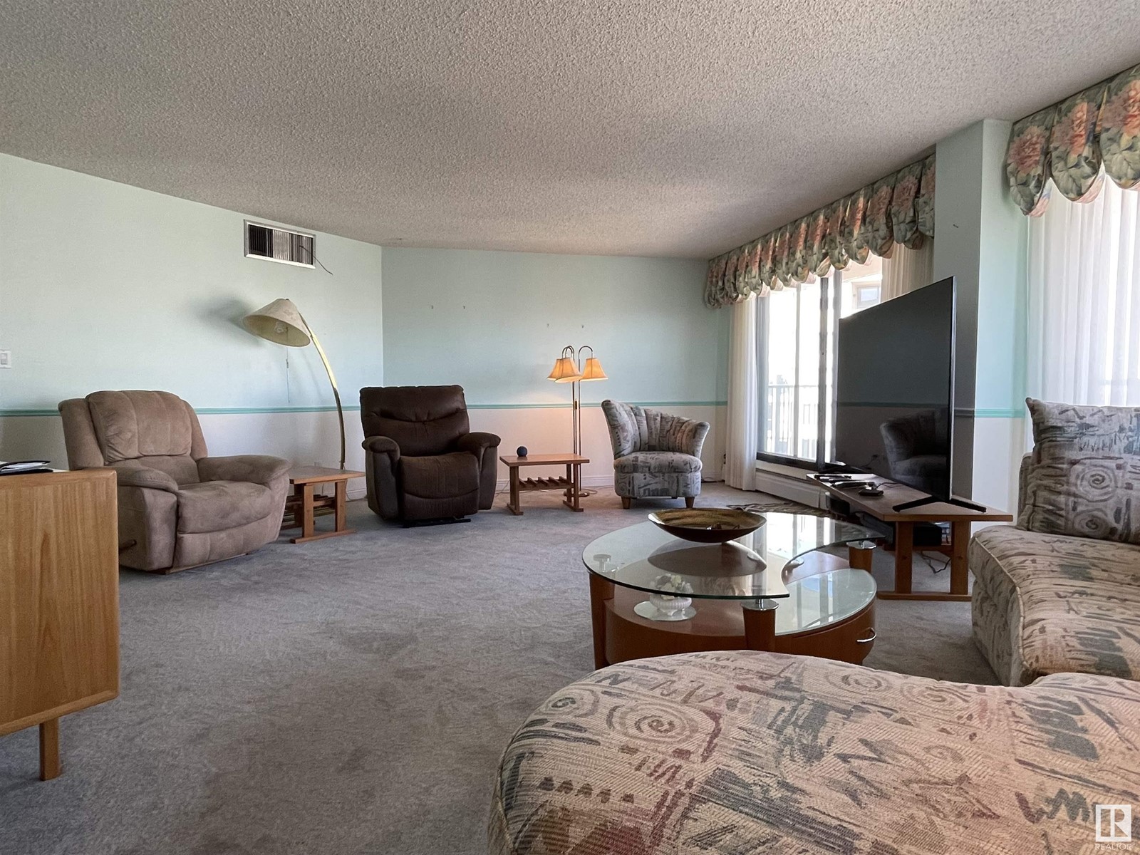 #1401 11710 100 Av Nw, Edmonton, Alberta  T5K 2G3 - Photo 8 - E4431909