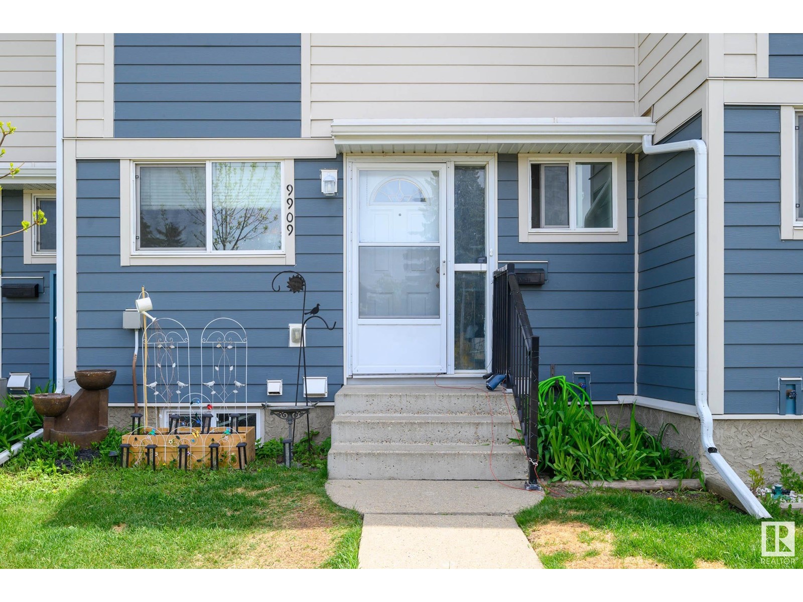 9909 171 Av Nw, Edmonton, Alberta  T5X 4X2 - Photo 4 - E4435887