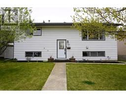 57 Nagel Avenue Normandeau, Red Deer, Ca