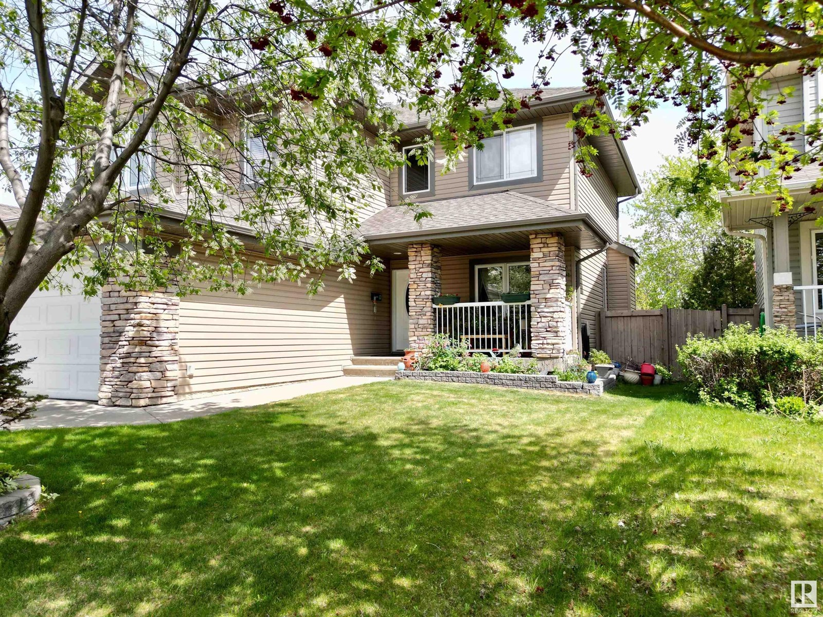 Property at 57 Homestead Crescent NW image 4