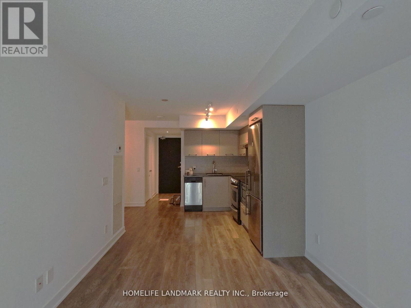 1401 - 87 Peter Street, Toronto, Ontario  M5V 0P1 - Photo 3 - C12140496
