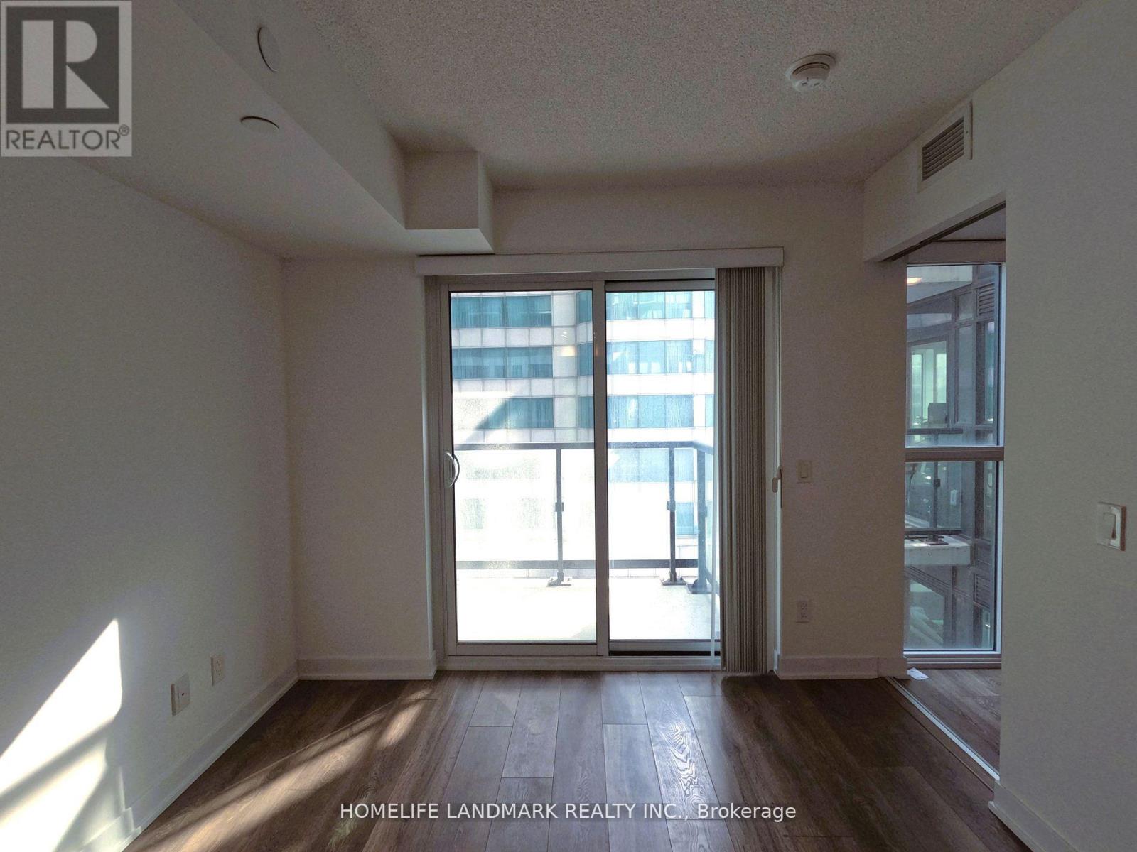 1401 - 87 Peter Street, Toronto, Ontario  M5V 0P1 - Photo 7 - C12140496