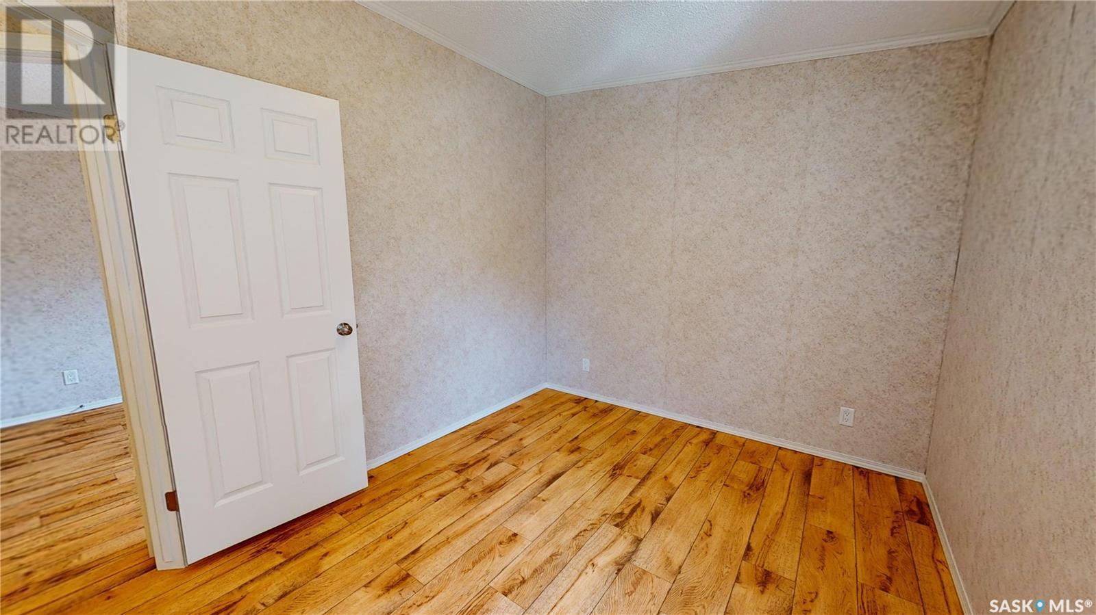 180 Stewart Street, Kisbey, Saskatchewan  S0C 1L0 - Photo 26 - SK005359