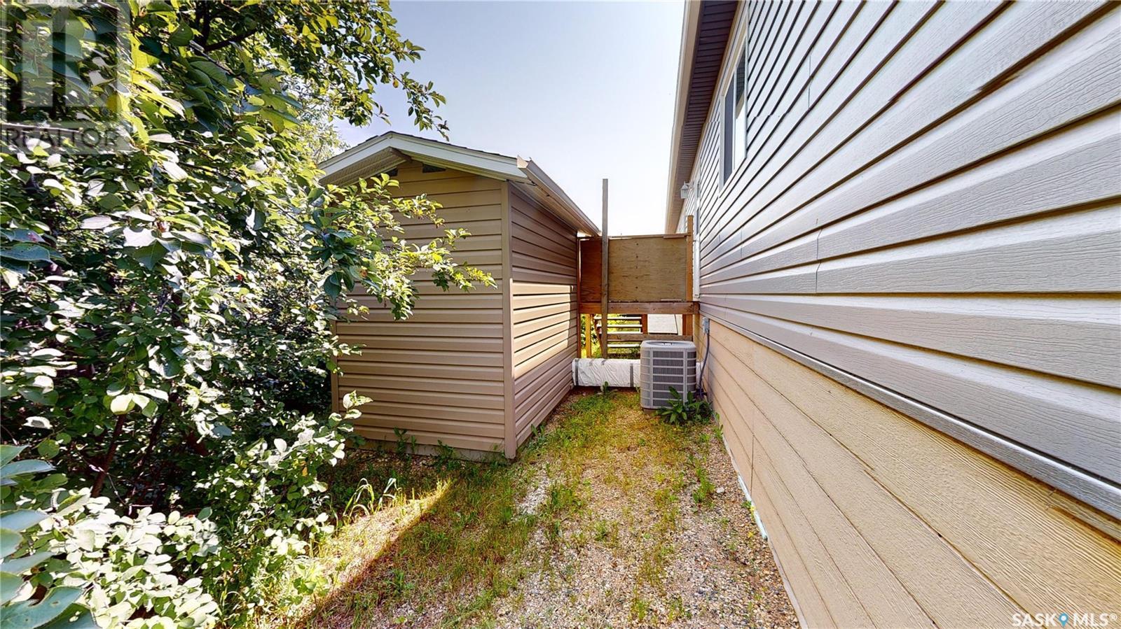 180 Stewart Street, Kisbey, Saskatchewan  S0C 1L0 - Photo 32 - SK005359