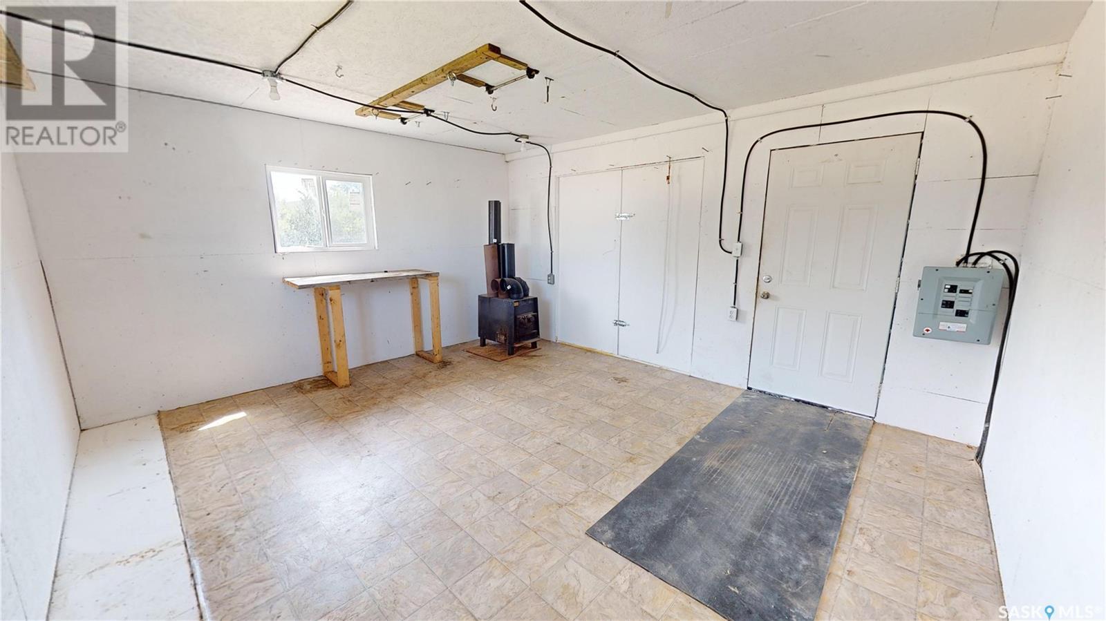 180 Stewart Street, Kisbey, Saskatchewan  S0C 1L0 - Photo 39 - SK005359