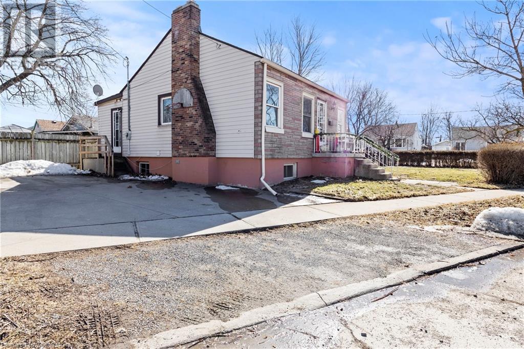 Property at 18 LANCASTER Avenue image 1