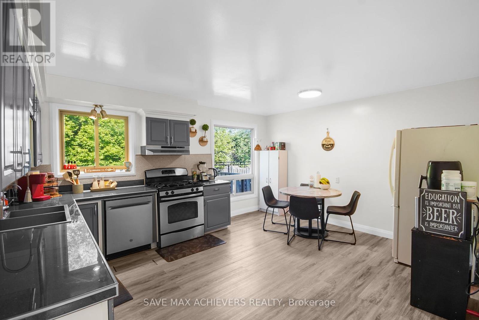 Photo 12 of 32 for 85 Kintail Crescent