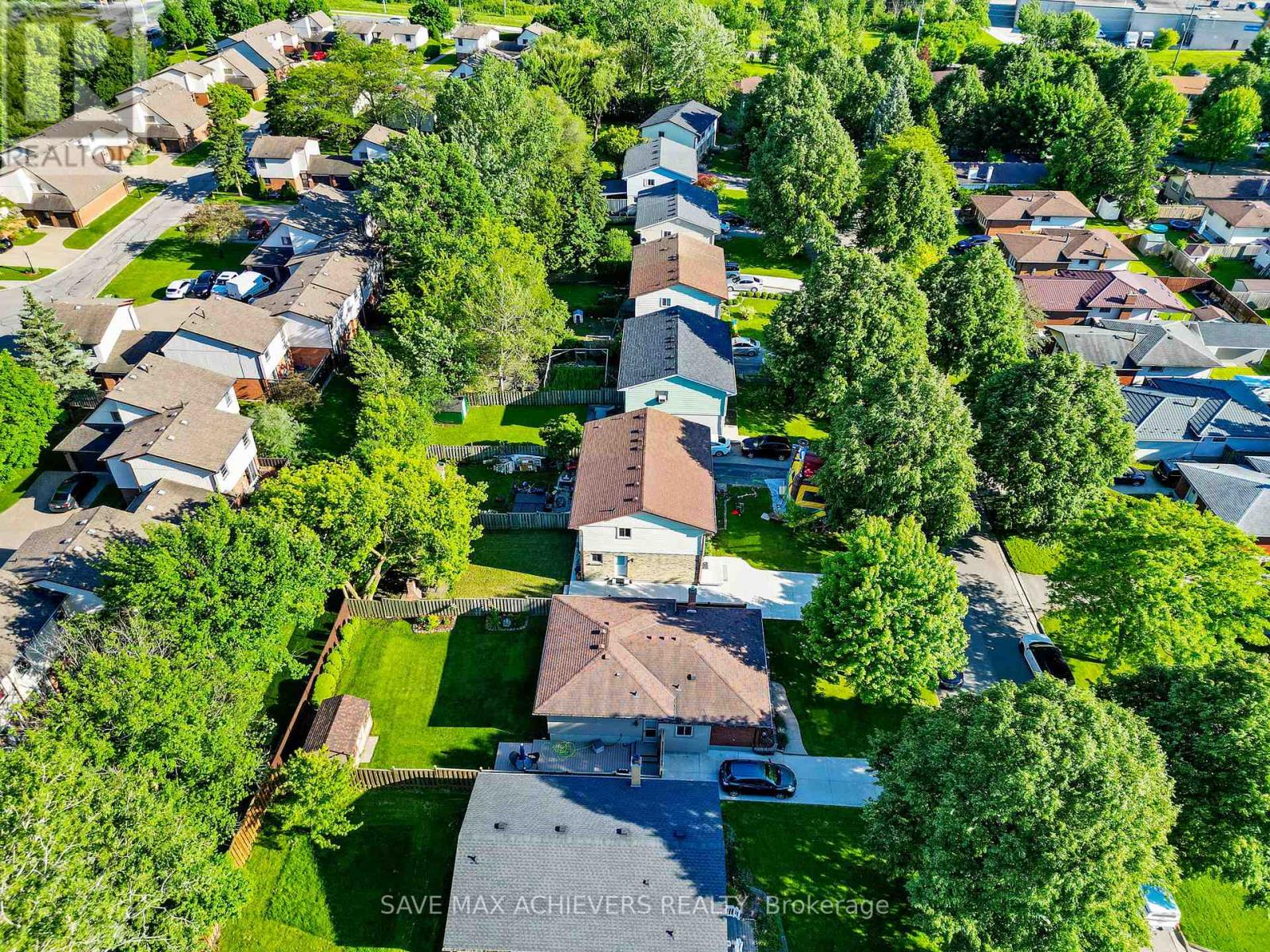 Photo 30 of 32 for 85 Kintail Crescent