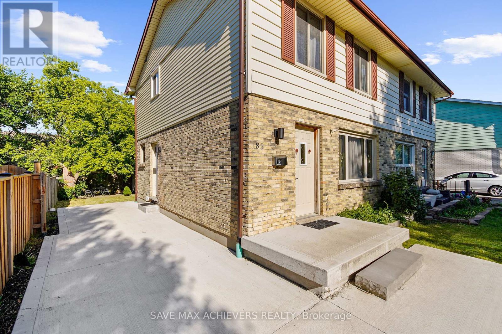 Photo 4 of 32 for 85 Kintail Crescent