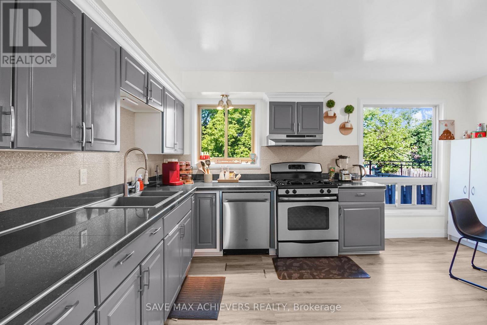 Photo 9 of 32 for 85 Kintail Crescent