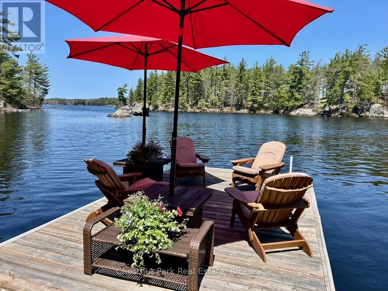 4 Island 21 Kl, Gravenhurst (Morrison), Ontario  P0E 1G0 - Photo 1 - X12140518