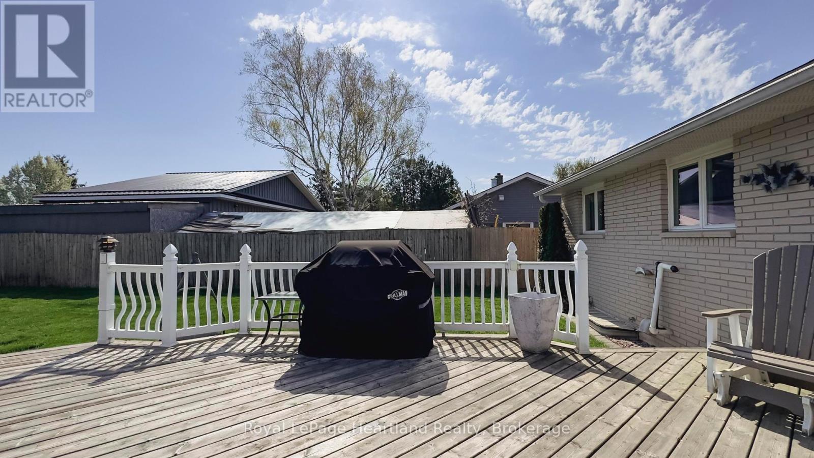 333 Ontario Street, Central Huron, Ontario  N0M 1L0 - Photo 30 - X12140521