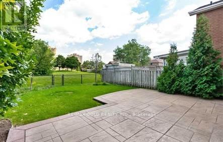 Property at 36 WINDMILL BOULEVARD image 3