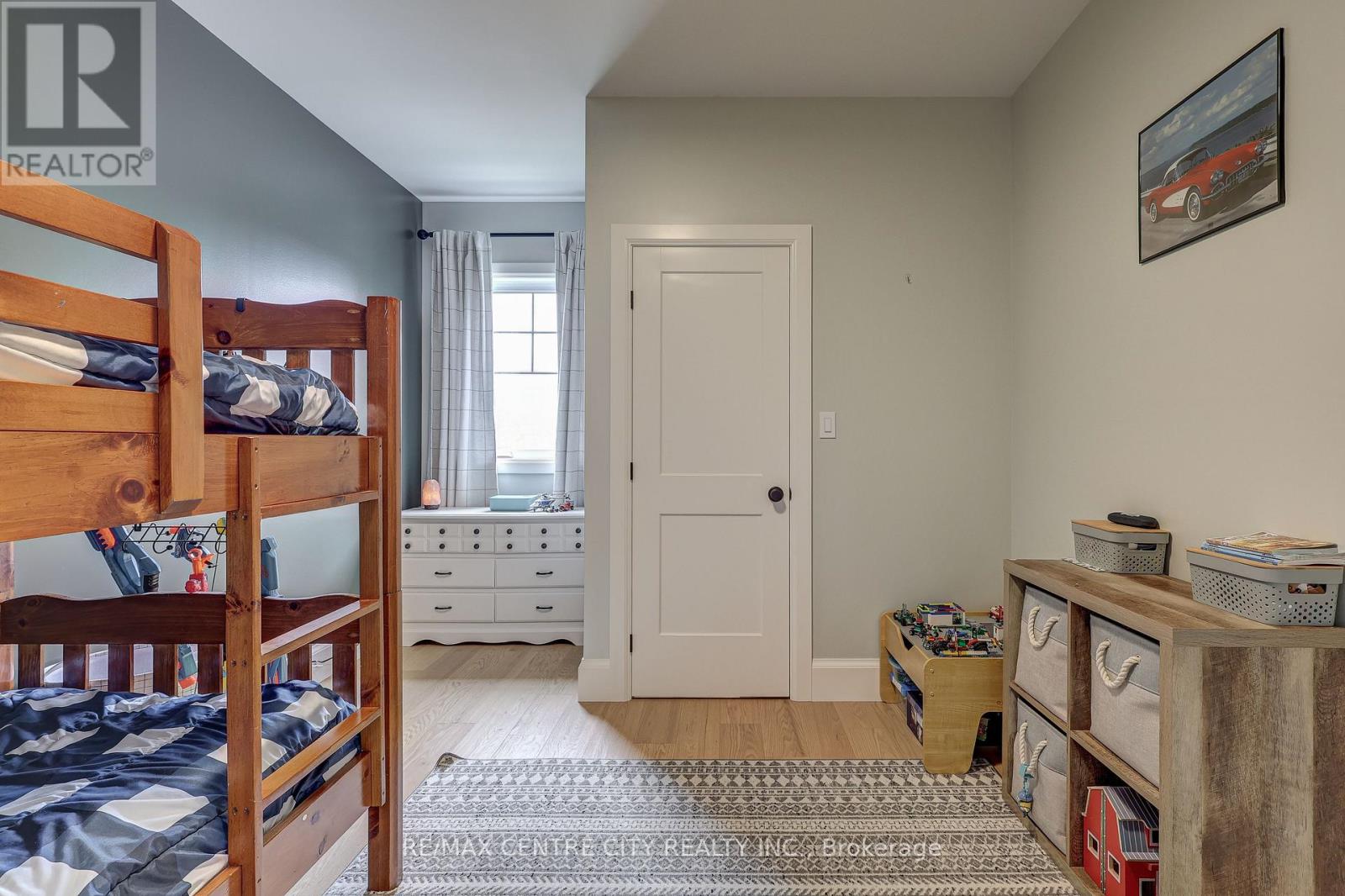 8 Oak Street, Bayham (Vienna), Ontario  N0J 1Z0 - Photo 22 - X12140558