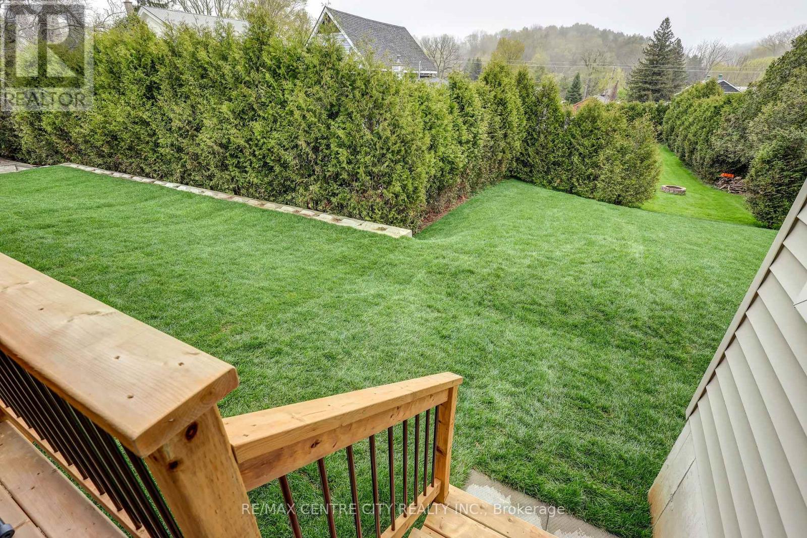 8 Oak Street, Bayham (Vienna), Ontario  N0J 1Z0 - Photo 31 - X12140558