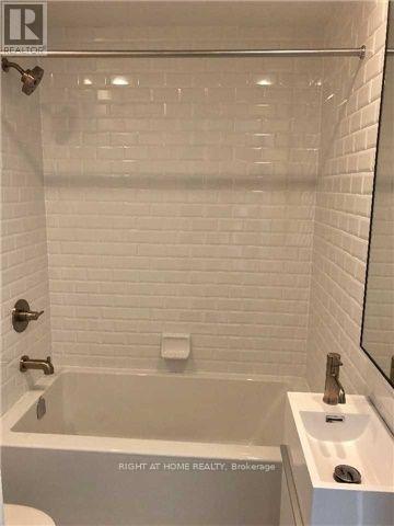 608 - 106 Dovercourt Road, Toronto, Ontario  M6J 1J1 - Photo 6 - C12140555