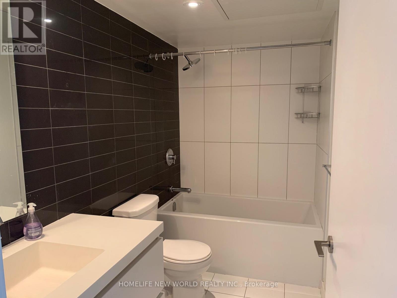 715 - 85 Queens Wharf Road, Toronto, Ontario  M5V 0J8 - Photo 8 - C12140560
