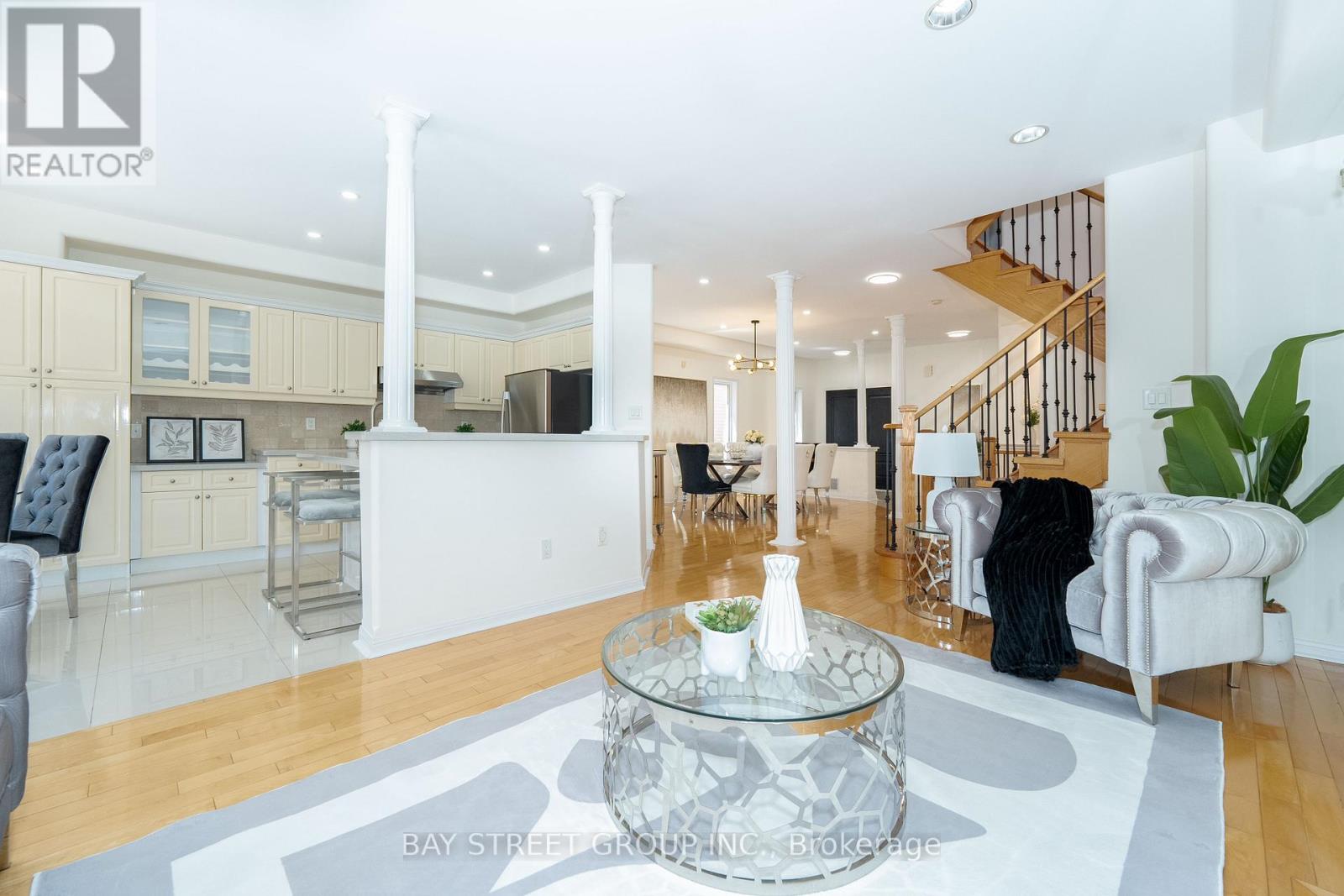 68 Sapphire Drive, Richmond Hill, Ontario  L4S 2E6 - Photo 12 - N12140527