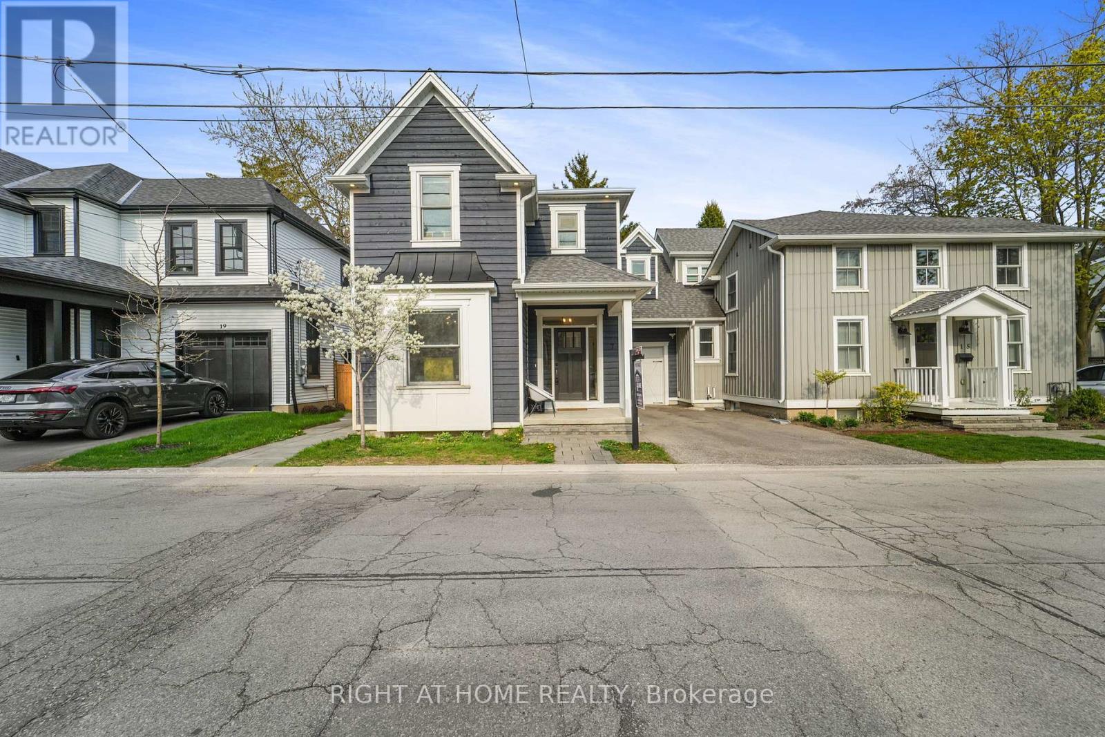 Property at 17 GEORGE STREET image 1