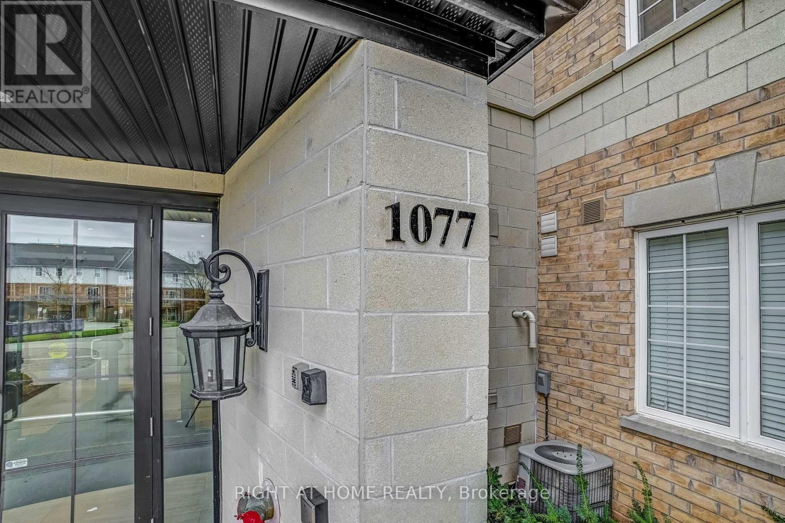 218 - 1077 Gordon Street, Guelph, Ontario  N1L 1H2 - Photo 4 - X12140542
