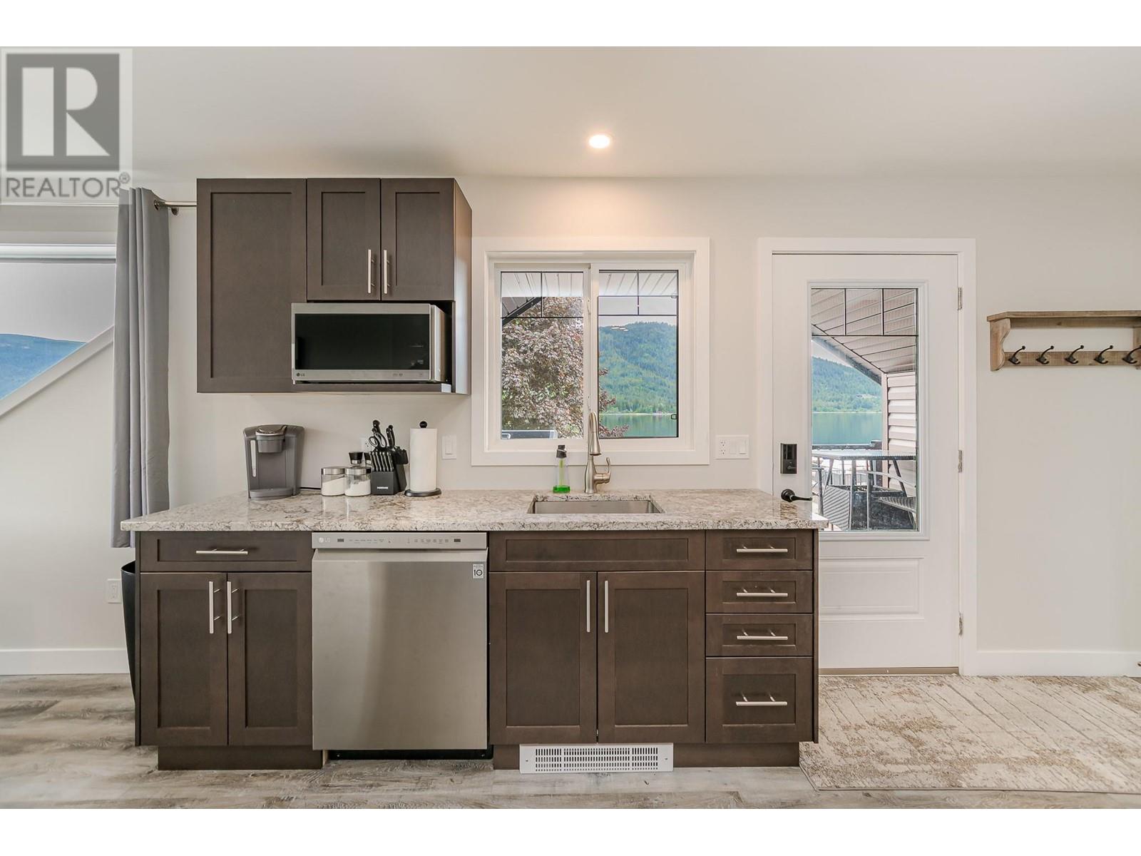 78 Montcalm Crescent, Sicamous, British Columbia  V0E 2V1 - Photo 36 - 10347166