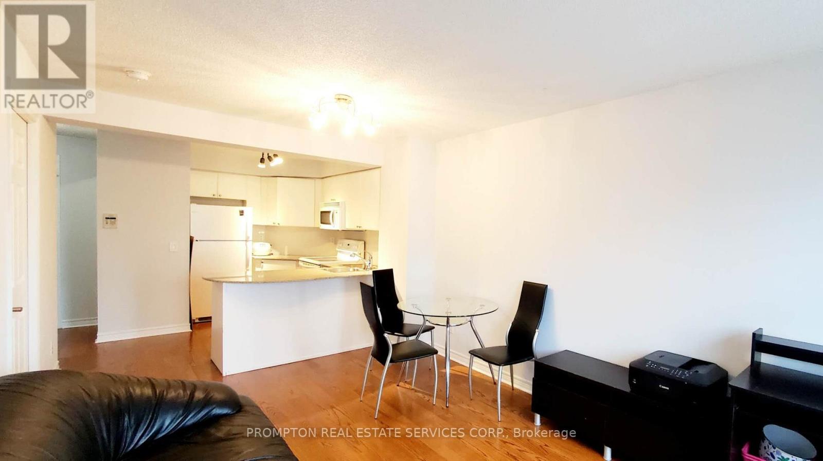 1913 - 763 Bay Street, Toronto, Ontario  M5G 2R3 - Photo 12 - C12140562