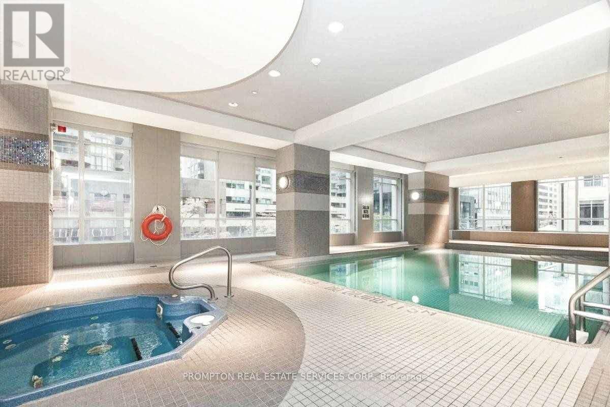 1913 - 763 Bay Street, Toronto, Ontario  M5G 2R3 - Photo 20 - C12140562