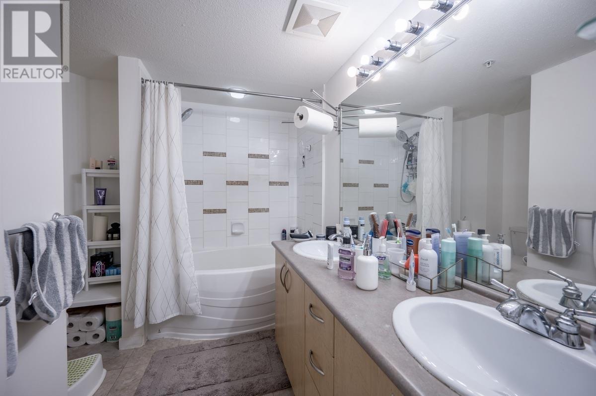 301 2966 Silver Springs Boulevard, Coquitlam, British Columbia  V3E 3S1 - Photo 8 - R2985006