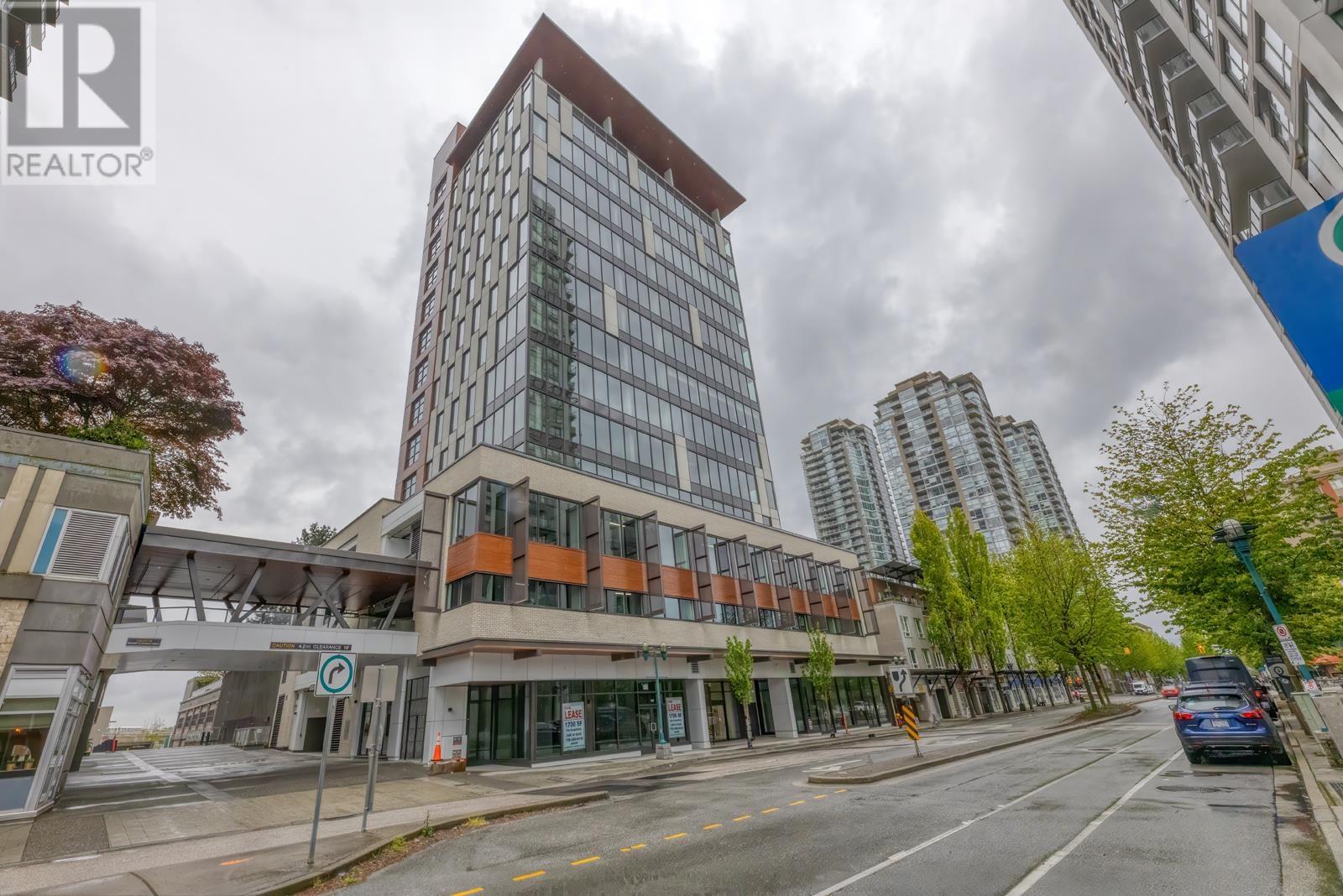 701 2992 Glen Drive, Coquitlam, British Columbia  V3B 0A3 - Photo 6 - C8069032