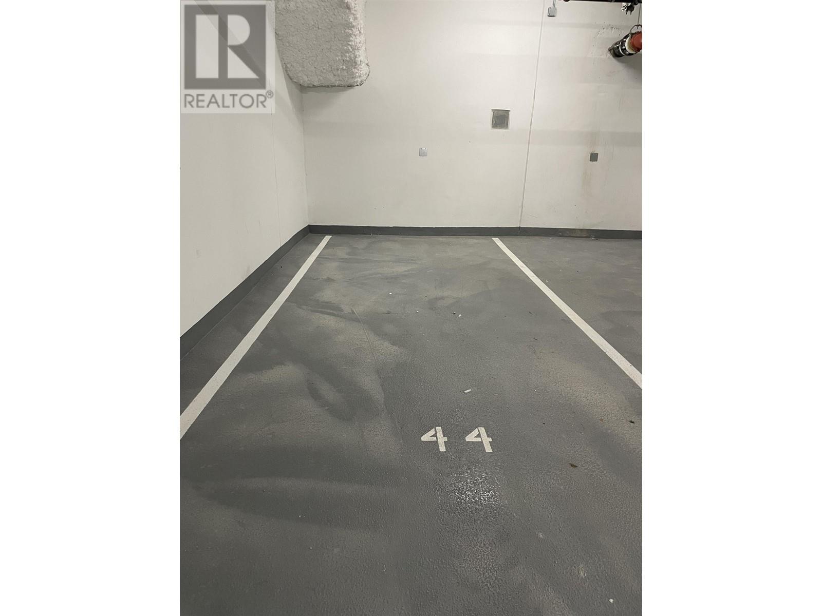 701 2992 Glen Drive, Coquitlam, British Columbia  V3B 0A3 - Photo 33 - C8069032