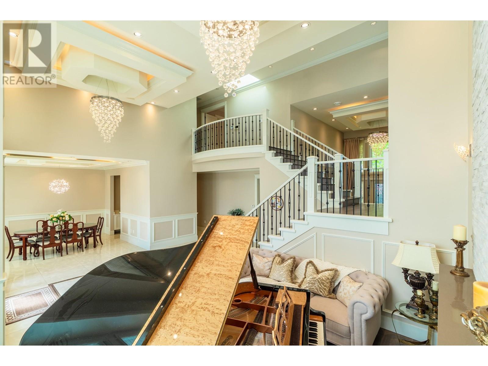 9191 OAKMOND ROAD, Richmond real estate listing R3000433 for sale