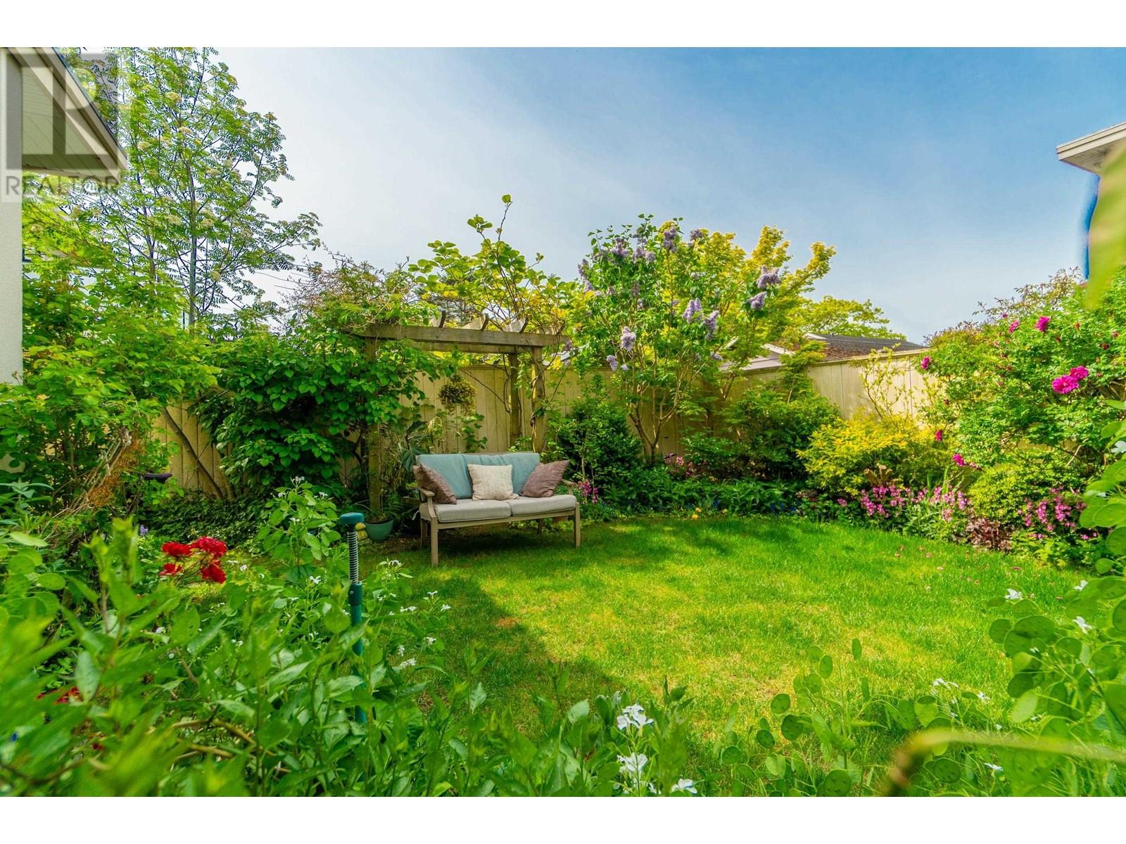 9191 OAKMOND ROAD, Richmond real estate listing R3000433 for sale
